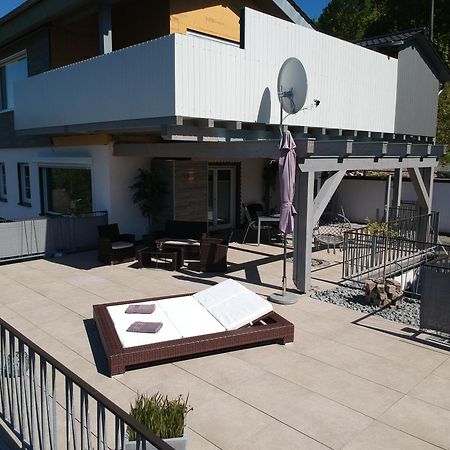 Seeblick-Ferienwohnung Im "Ferienhaus Agger-Blick" Mit Traumhafter Sonnen-Terrasse, Sauna, E-Kamin & Kajak Gummersbach Kültér fotó